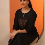 Black Embroidered Silk Blend Straight Kurta