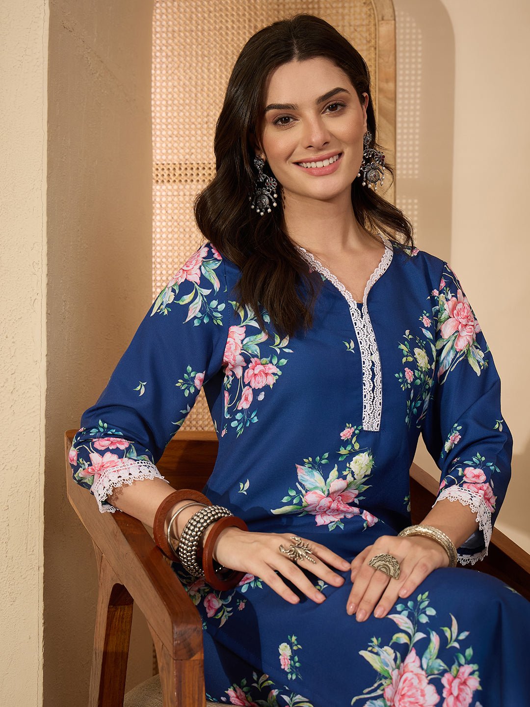 Blue floral coordinated set from APEXVOGUE